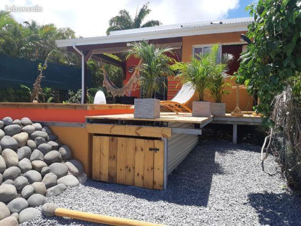 TI COIN RELAX bungalow vue mer piscine privée Saint-Francois  Extérieur photo